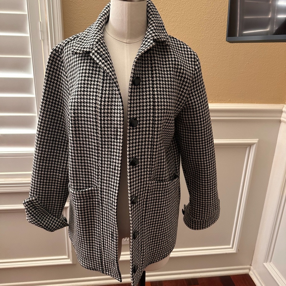 Sezane Black and White Houndstooth Will Jacket